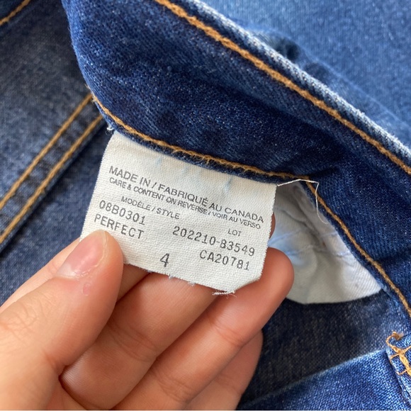 VTG 90s Tommy Hilfiger Dark Wash Straight Leg Jeans β₯οΈ - Picture 4 of 4